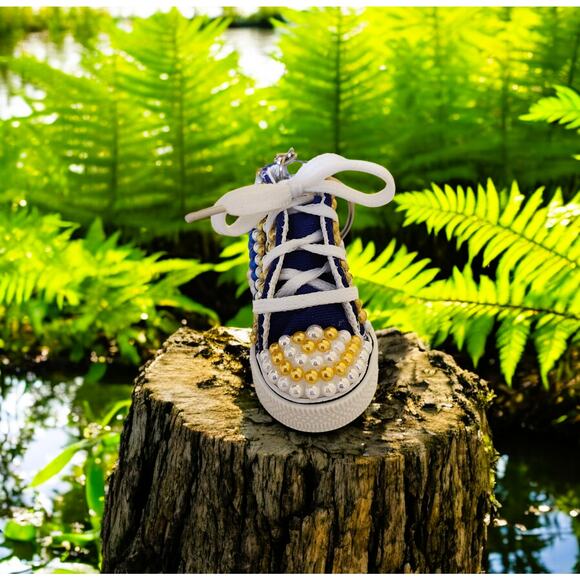 Sigma Gamma Rho Keychain Blue Pearls Custom Made Shoe - Picture 4 of 4